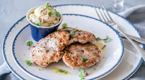 Turkey with chipotle sauce