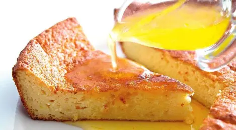 Yoghurt cake with citrus syrup