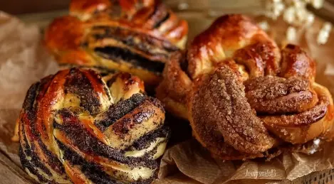 Delicious yeast braids with poppy seeds and cinnamon