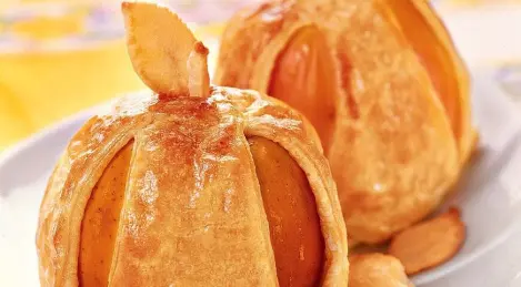 Apples in dough baked in the oven