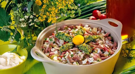 Tasty okroshka on kvass