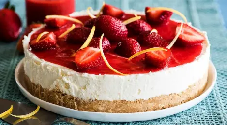 Gâteau au caillé aux fraises