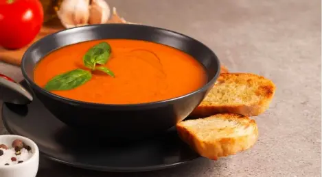Andalusian gazpacho (Gazpacho al andaluz)