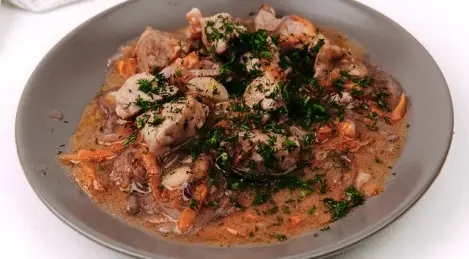 Classic pork goulash