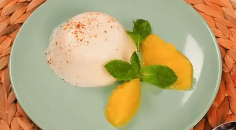 Panna Cotta with Mango