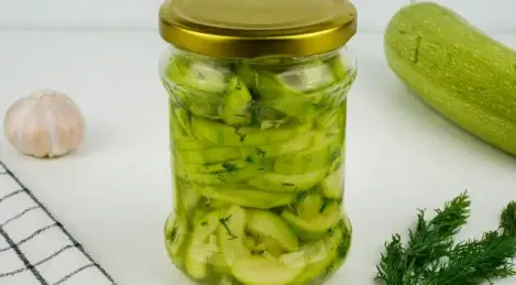 Calabacín con verduras para el invierno