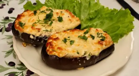Baked eggplants with cheese and egg