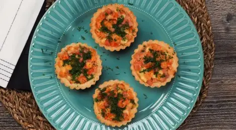Tartlets with cheese