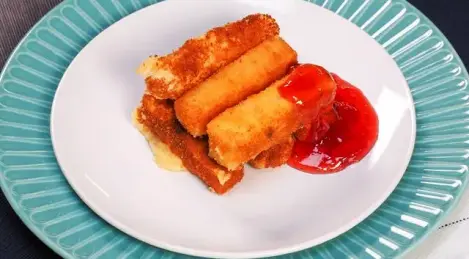 Fried cheese in breadcrumbs