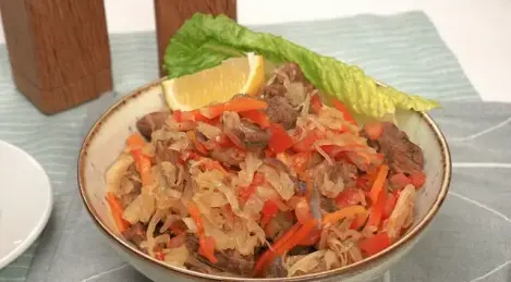 Bigos from fresh cabbage