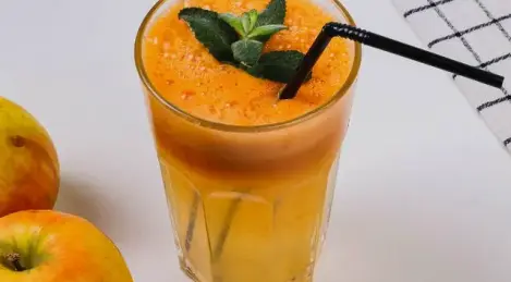 Apfel-Karottensaft