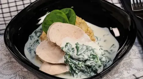 Pollo con espinacas