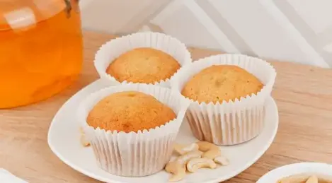Cashew Muffins