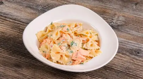 Farfalle with red fish