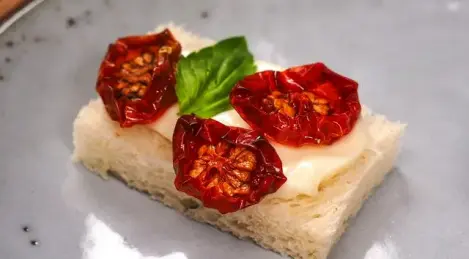 Dried cherry tomatoes