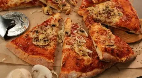 Pizza with mushrooms