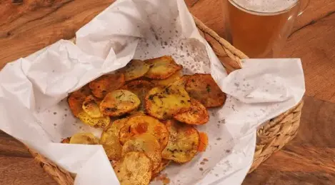 Patatine fritte in padella
