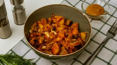 Classic salad with mushrooms