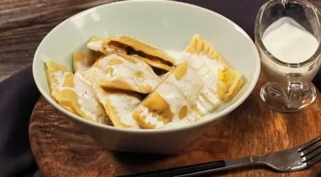 Ravioli with mushrooms