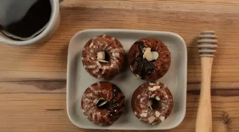 Chocolate cake in the microwave in 5 minutes