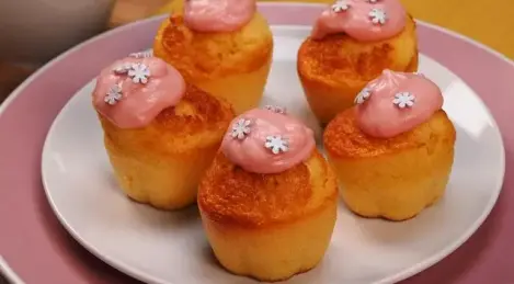 Vanilla Cupcakes