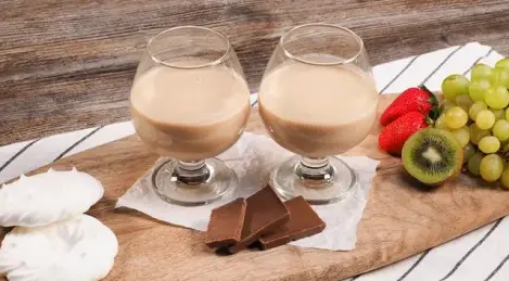 Homemade Baileys Liqueur