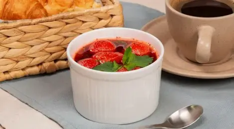 Mermelada de fresa con menta