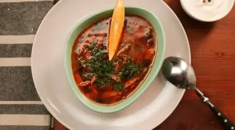 Solyanka (soupe mixte)