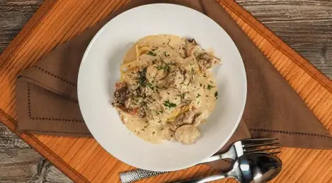 Carne con setas secas