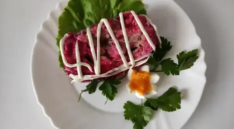 Rouleau de betterave et de hareng