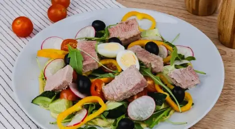 Thunfisch-Gurken-Salat