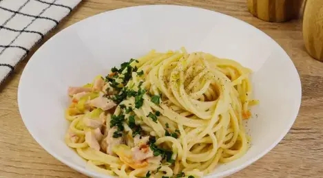 Spaghetti in pentola a cottura lenta