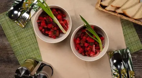 Vinaigrette aux concombres marinés
